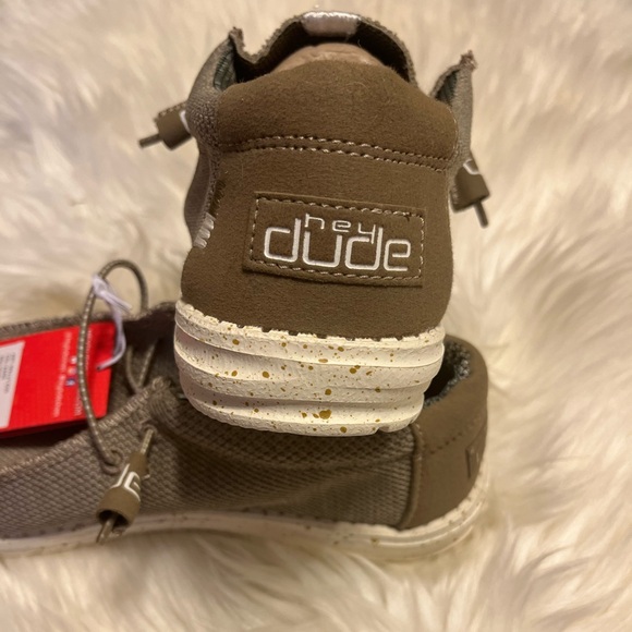 Hey Dude Sand Men’s Loafers - Picture 4 of 6